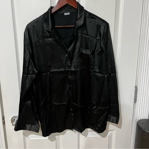 Women’s faux satin 2 piece lounge set size XL - Picture 2 of 10